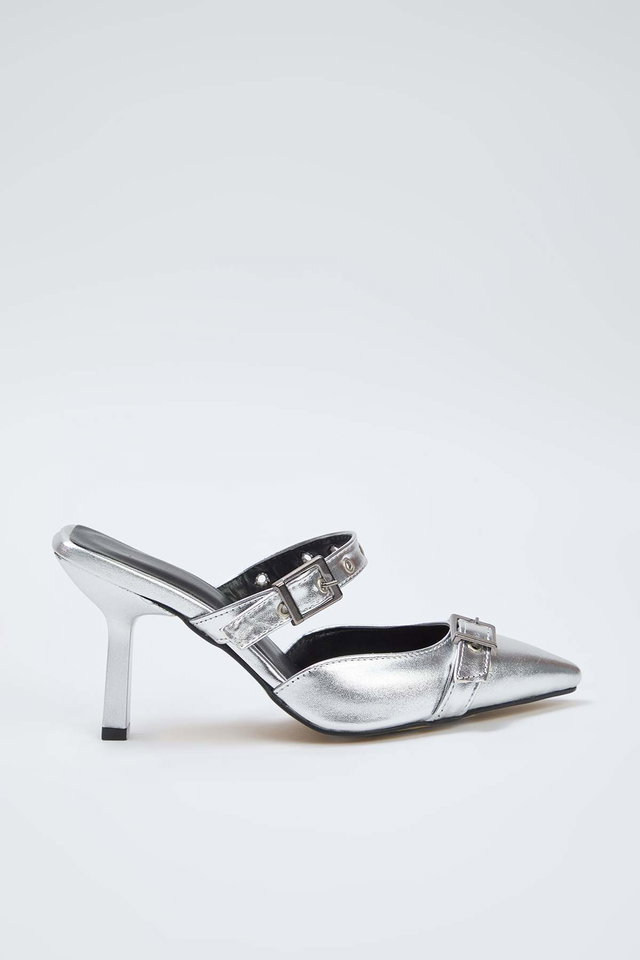 Silver - Silver Buckle Detailed Pointed Toe Thin Heeled Women's Classic Heeled Shoes Takaw26To00015