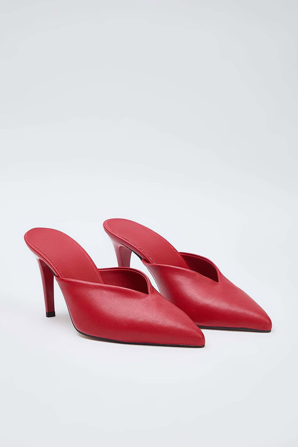 Closed Toe Classic Heeled Mule Slippers Takaw26To00017