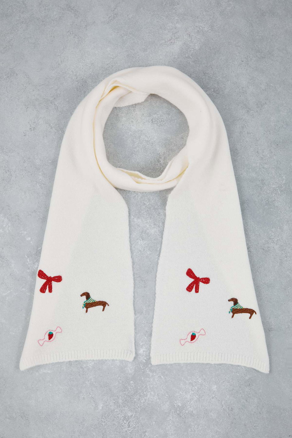 embroidered scarf & beanie set twoaw26as00001