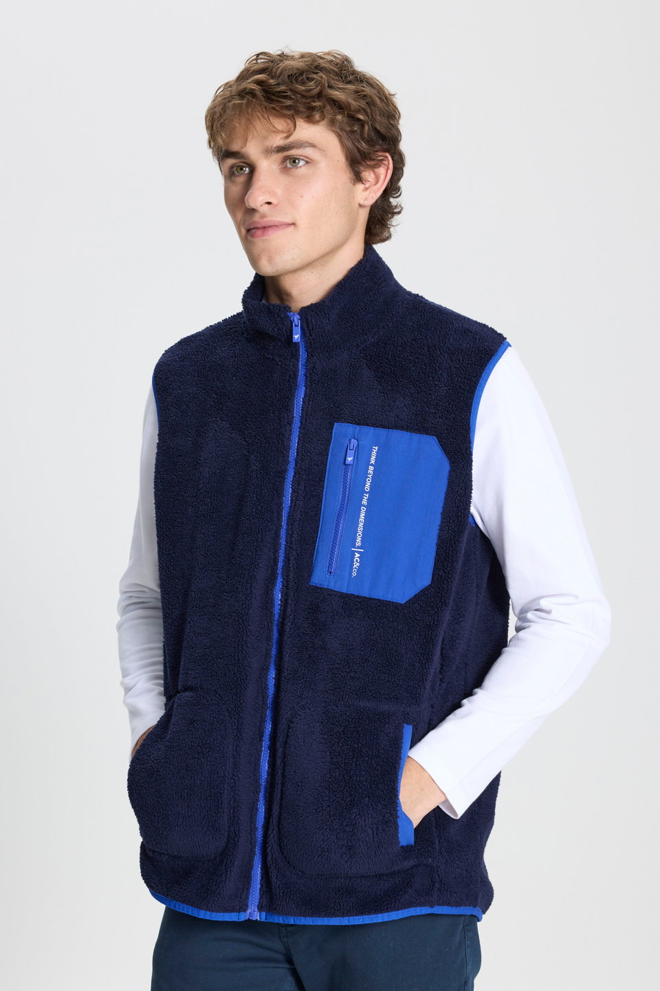 standard fit regular cut stand collar sherpa fleece vest
