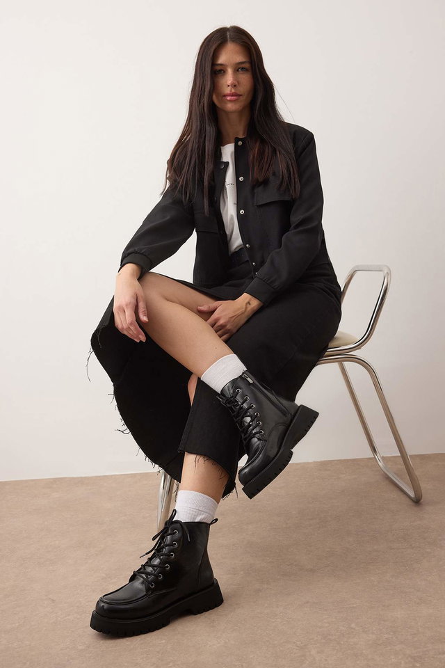 Black - Black thick flat sole lace-up women's postal boots takaw26bo00117