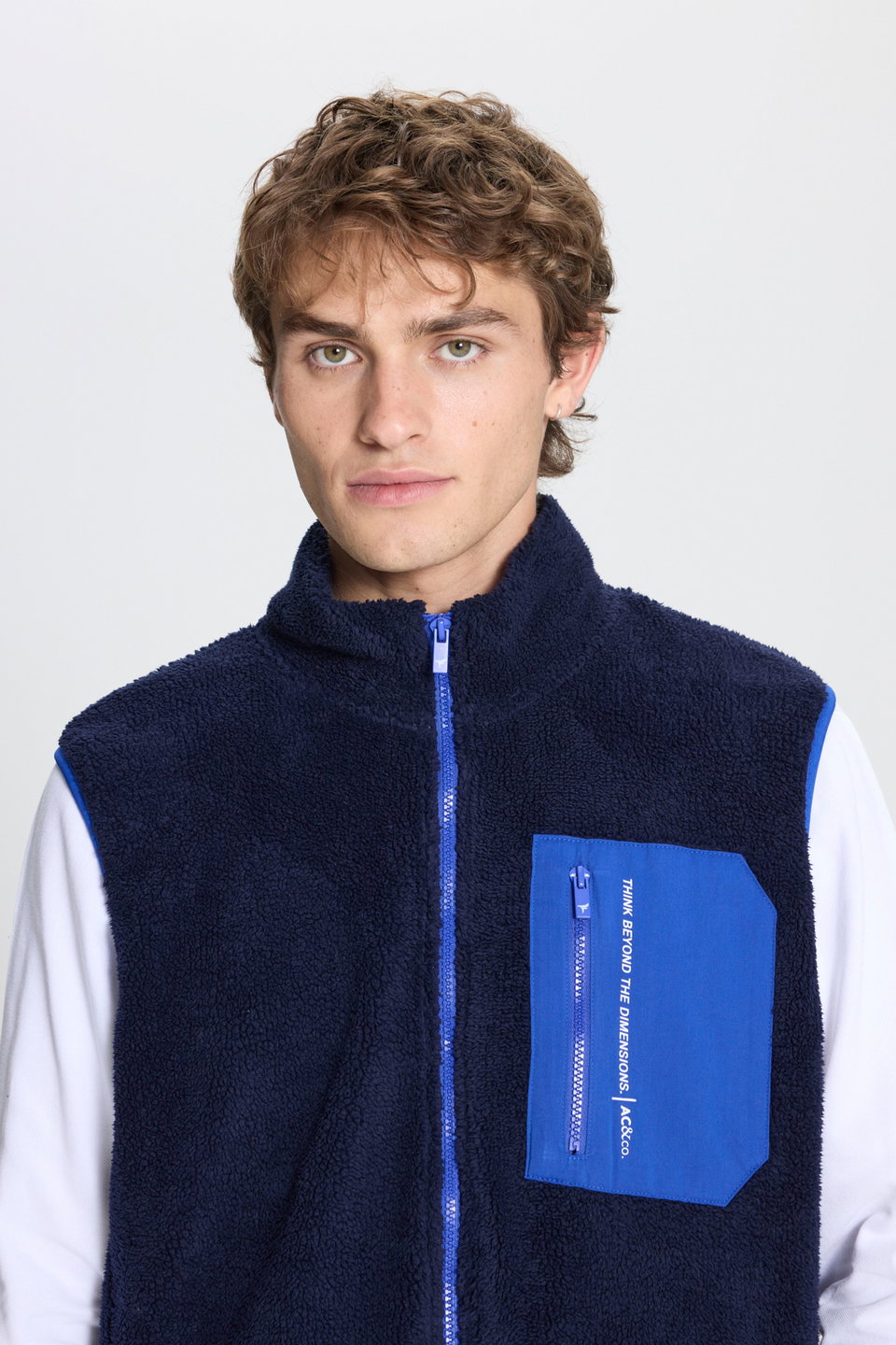standard fit regular cut stand collar sherpa fleece vest