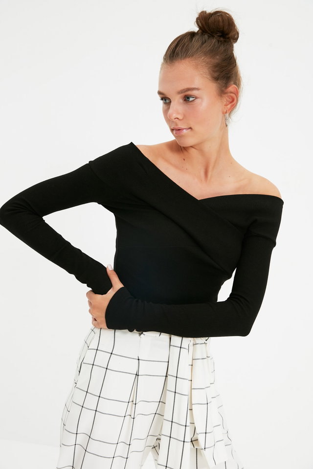 Black - Black Carmen Collar Ribbed Bottom Snap Flexible Knitted Bodysuit TWOAW21BD0053