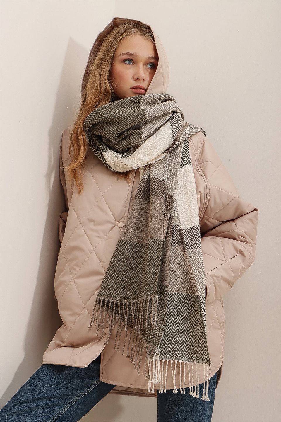 Women's Wool Blend Patterned Shawl ALC-A2066