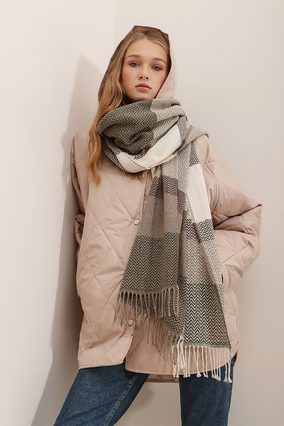 Women's Wool Blend Patterned Shawl ALC-A2066
