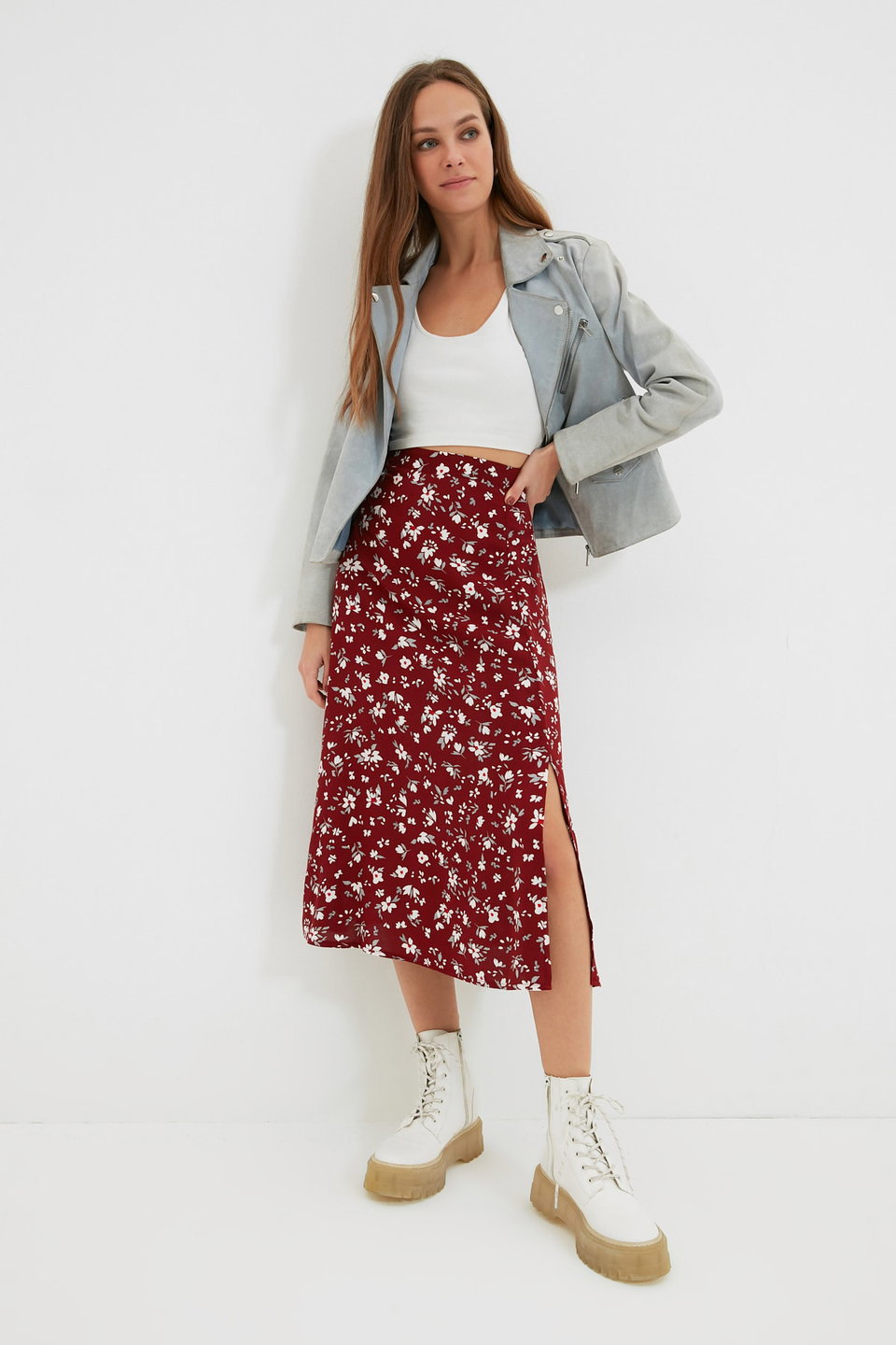 Tile Slit Detailed Floral Patterned Viscose Fabric Midi Length Woven Skirt TWOSS20ET0230