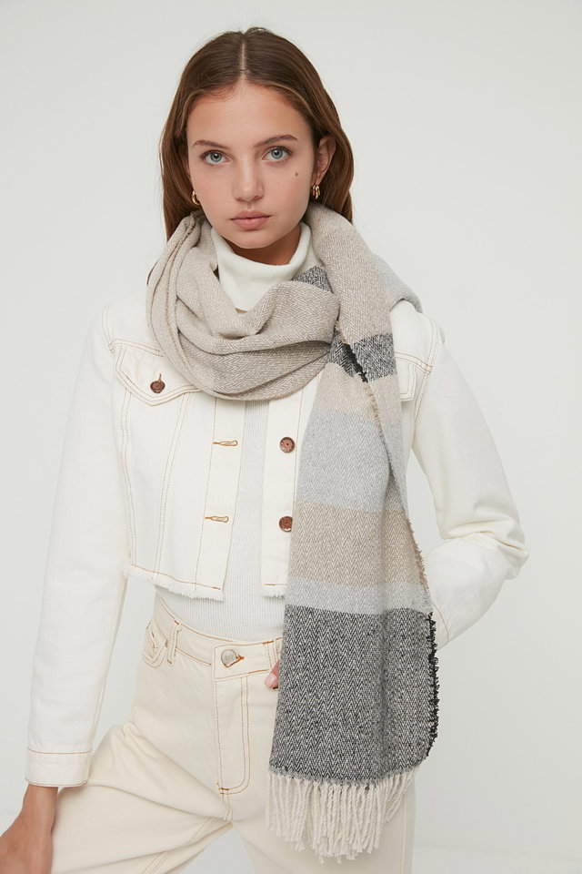 Very colorful - Women's Multicolored Blocky, Soft Textured Scarf TWOAW22AT0051