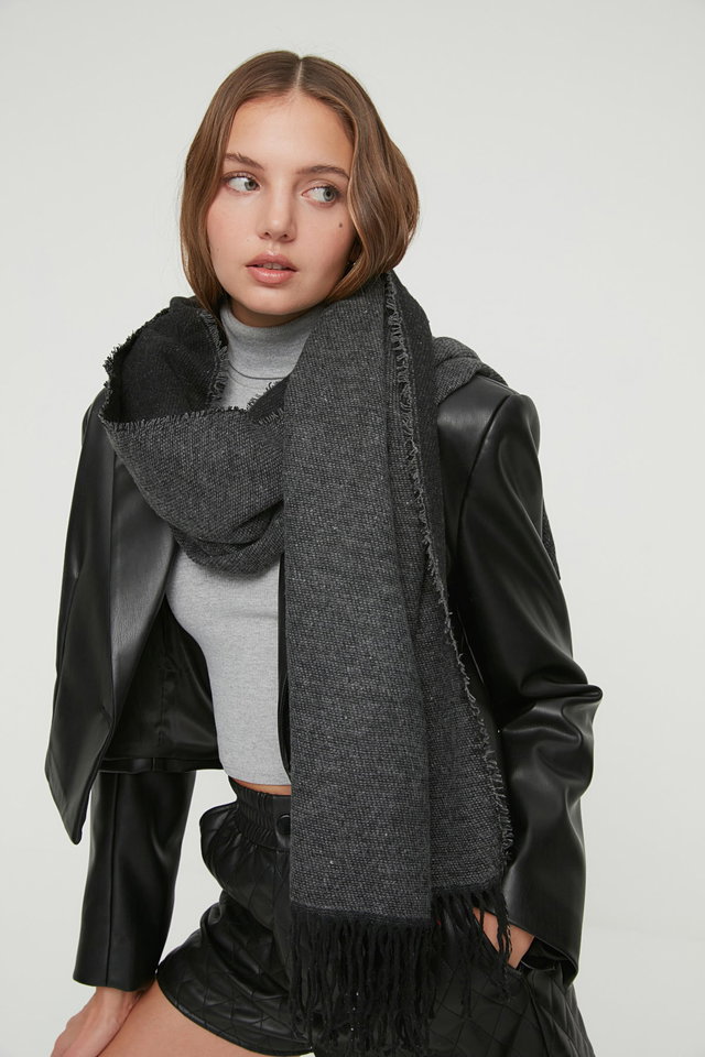 Black - Women's Black Soft-textured Scarf TWOAW22AT0063