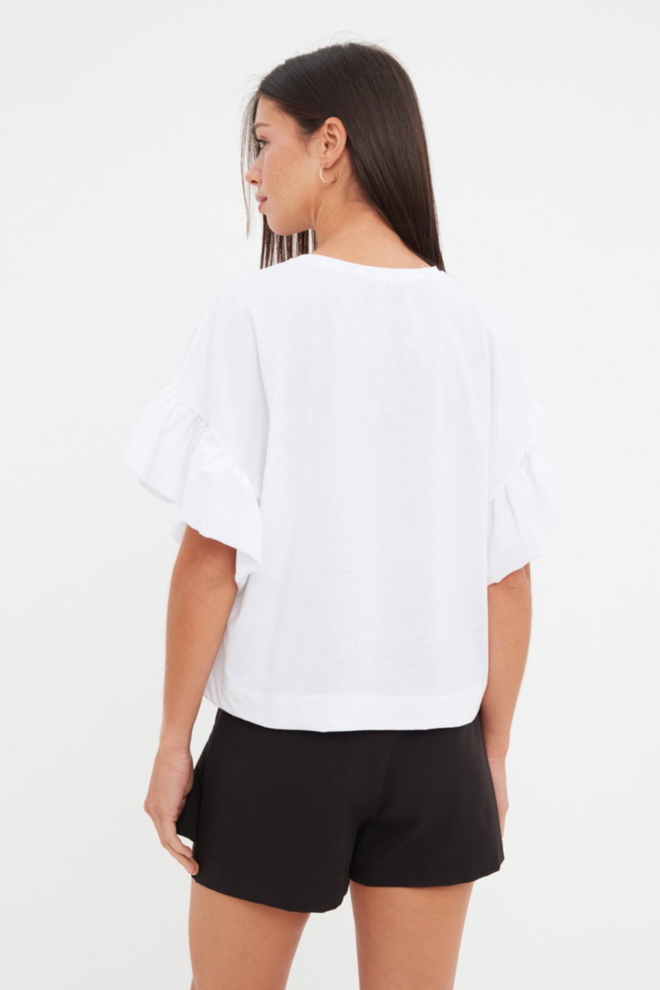 100% Cotton Ruffle Detailed Basic Crew Neck Knitted T-Shirt TWOSS22TS2429