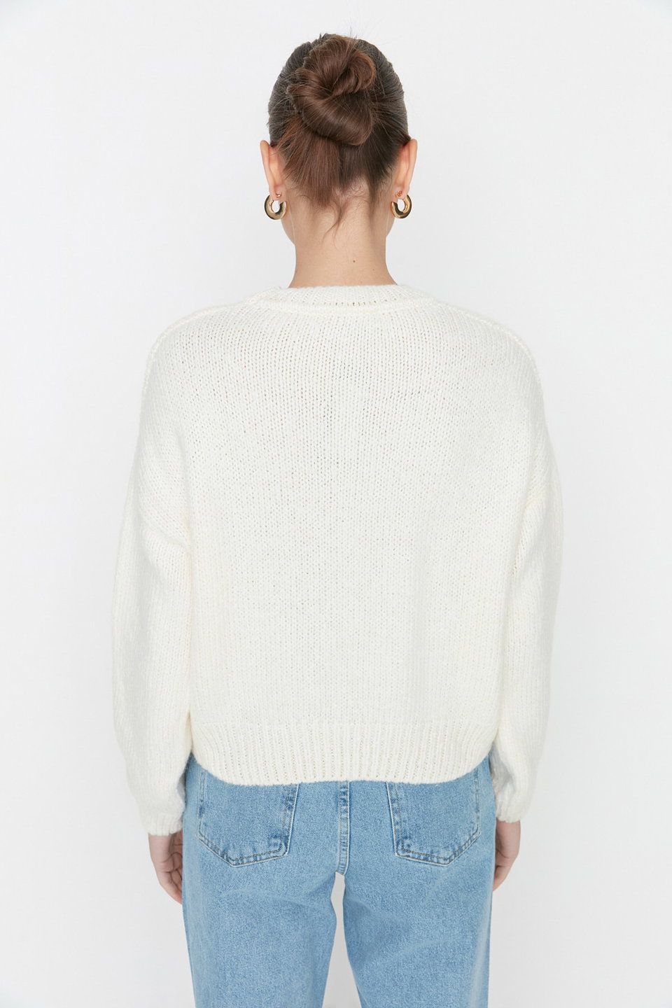 Wide Fit Soft Textured Basic Knitwear Sweater TWOAW23KZ00185