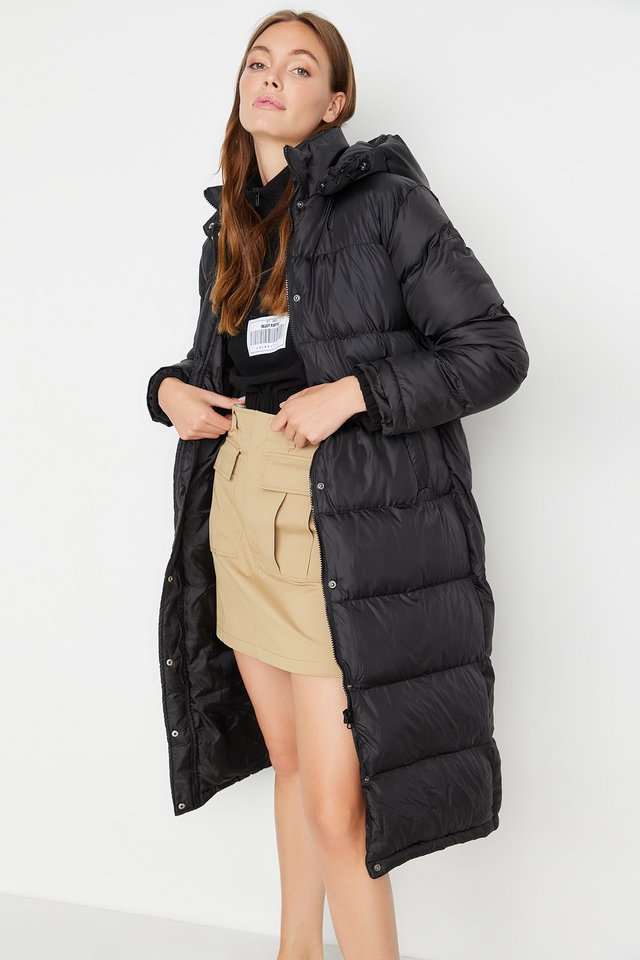 Black - Beige Regular Fit Hooded Water Repellent Long Puffer Jacket TWOAW23MO00154