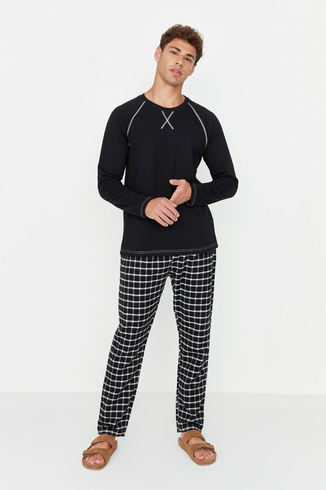 Black - Anthracite regular cut plaid/checkered knitted pajama set thmaw22pt0426