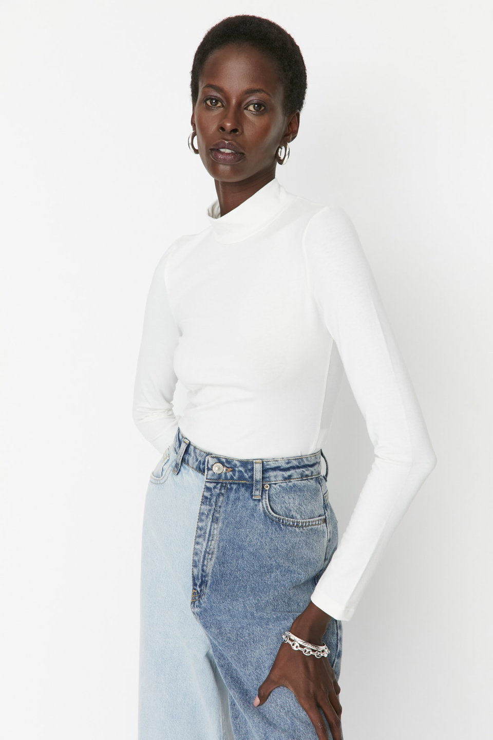 Turtleneck Snap Knitted Bodysuit TWOAW21BD0008