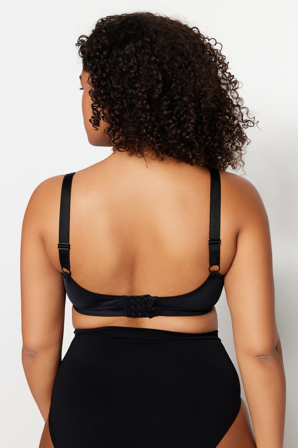 Fixed Cup Underwire Mesh Detailed Gathering Ironable Plus Size Bra Tbbaw23Cw00004