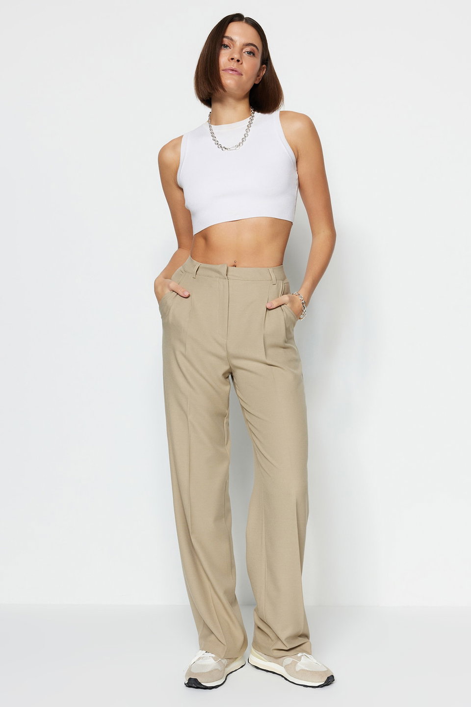 Limited Edition Straight/Straight Cut Pleated Woven Fabric Trousers TWOAW23PL00401