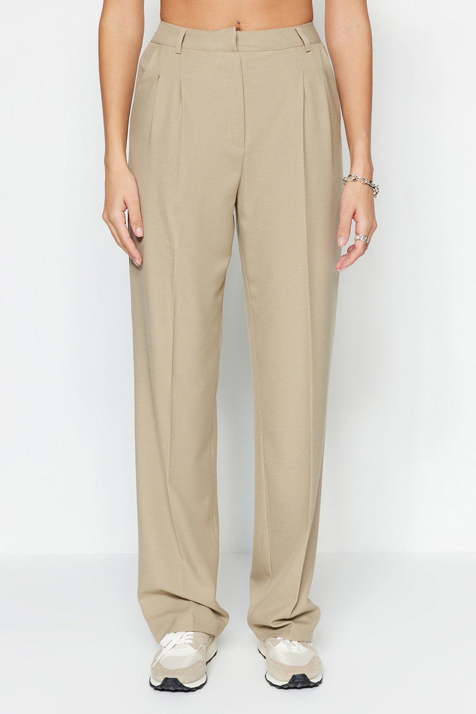 Limited Edition Straight/Straight Cut Pleated Woven Fabric Trousers TWOAW23PL00401