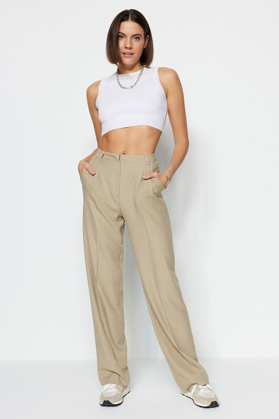 Limited Edition Straight/Straight Cut Pleated Woven Fabric Trousers TWOAW23PL00401