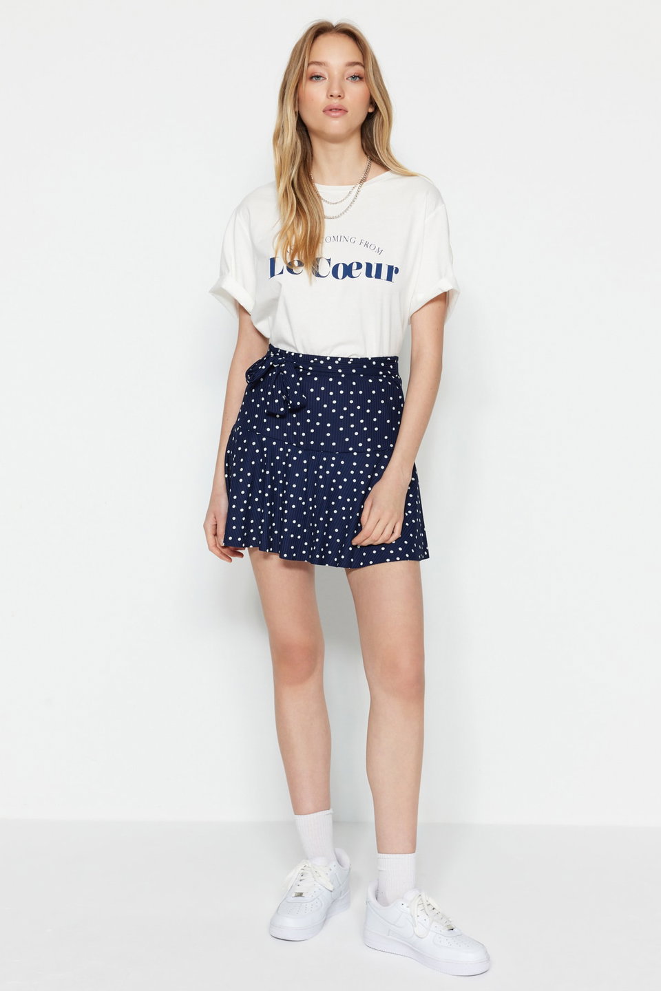 Plain Skirt Look High Waist Mini Knitted Shorts TWOSS21SR0621
