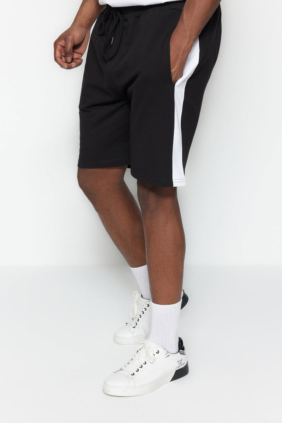 Plus Size Regular Cut Medium Length Elastic Waist Colored Paneled Shorts TMNSS23SR00046