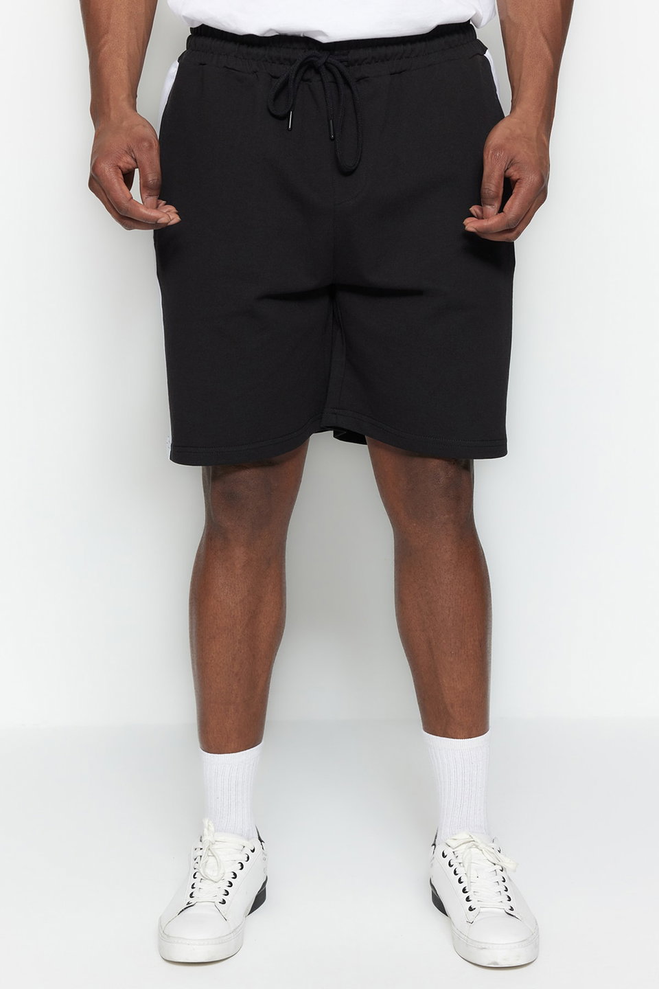 Plus Size Regular Cut Medium Length Elastic Waist Colored Paneled Shorts TMNSS23SR00046