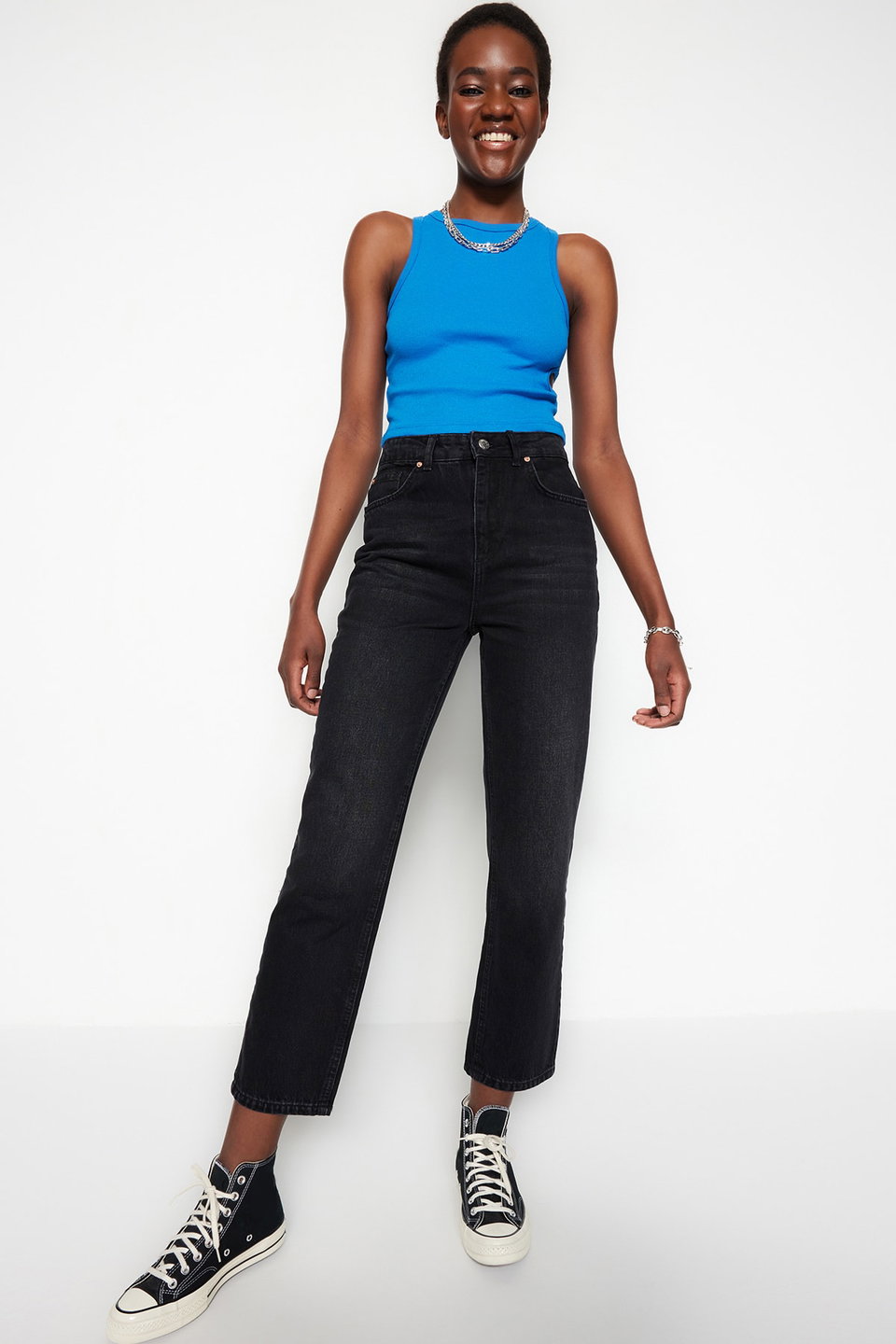 High Waist Straight Cut Straight Jeans Twoss23Je00089