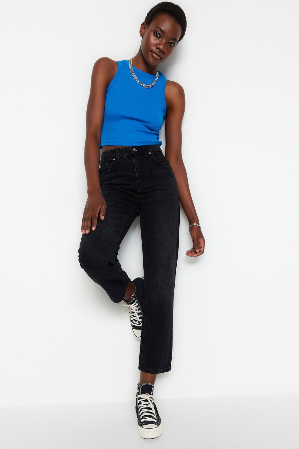 High Waist Straight Cut Straight Jeans Twoss23Je00089