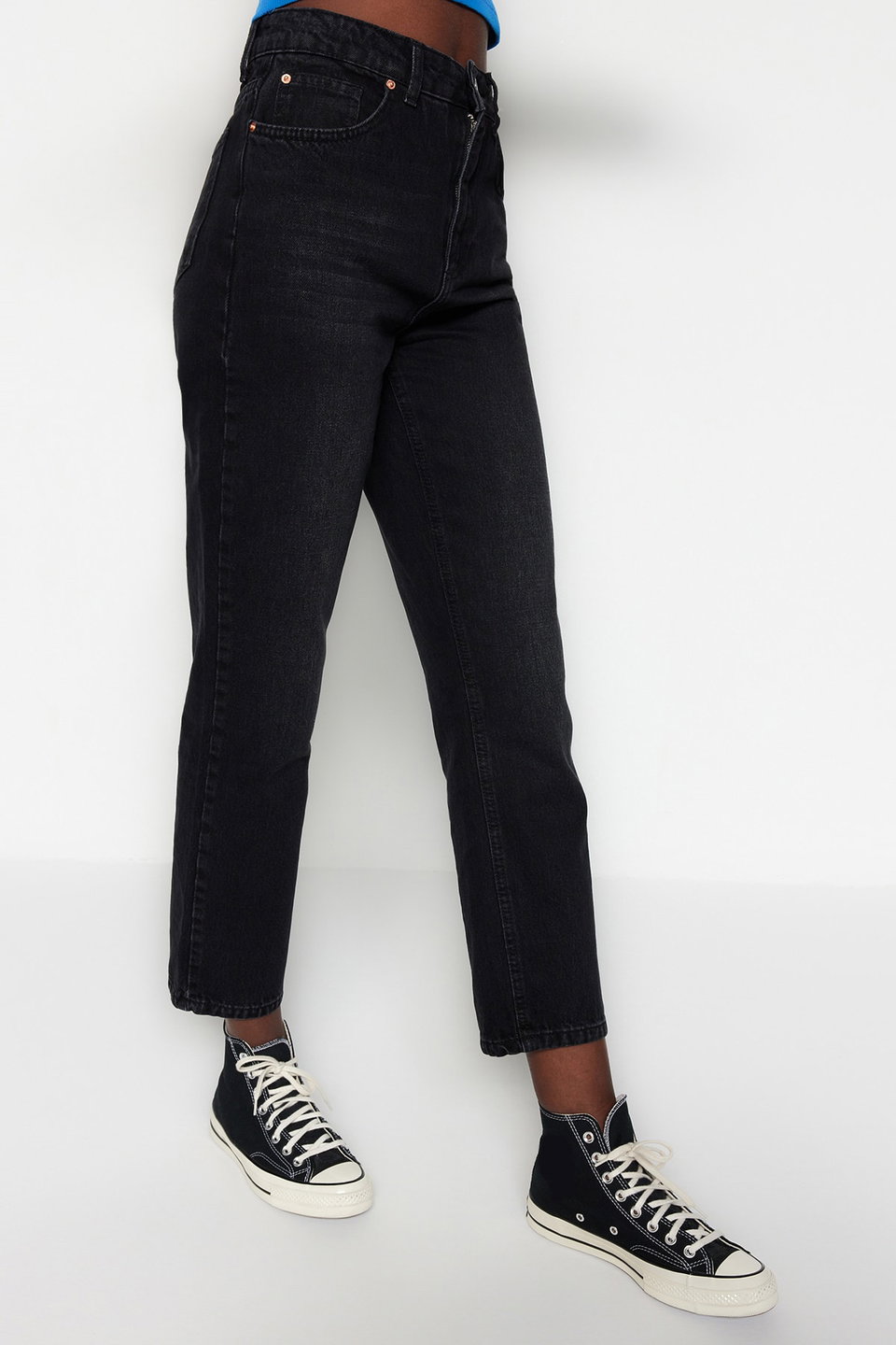 High Waist Straight Cut Straight Jeans Twoss23Je00089