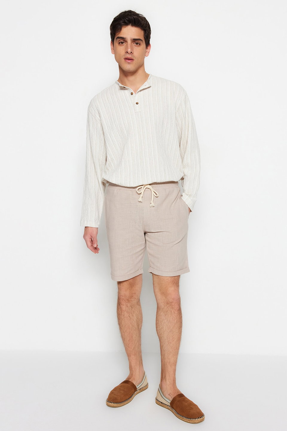 Regular Fit Linen Look Shorts TMNSS23SR00030