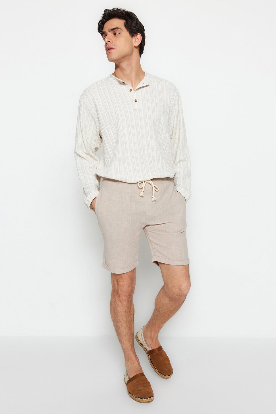 Regular Fit Linen Look Shorts TMNSS23SR00030