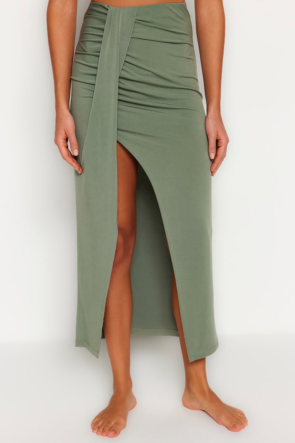 Body-fitting Maxi Knitted Slit Beach Skirt TBESS23ET00021