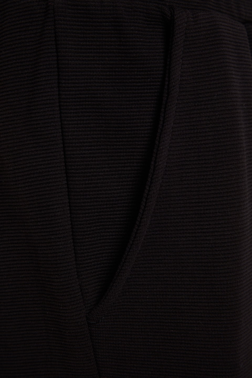 Premium Regular 100% Cotton Label Detailed Textured Shorts TMNSS23SR00032