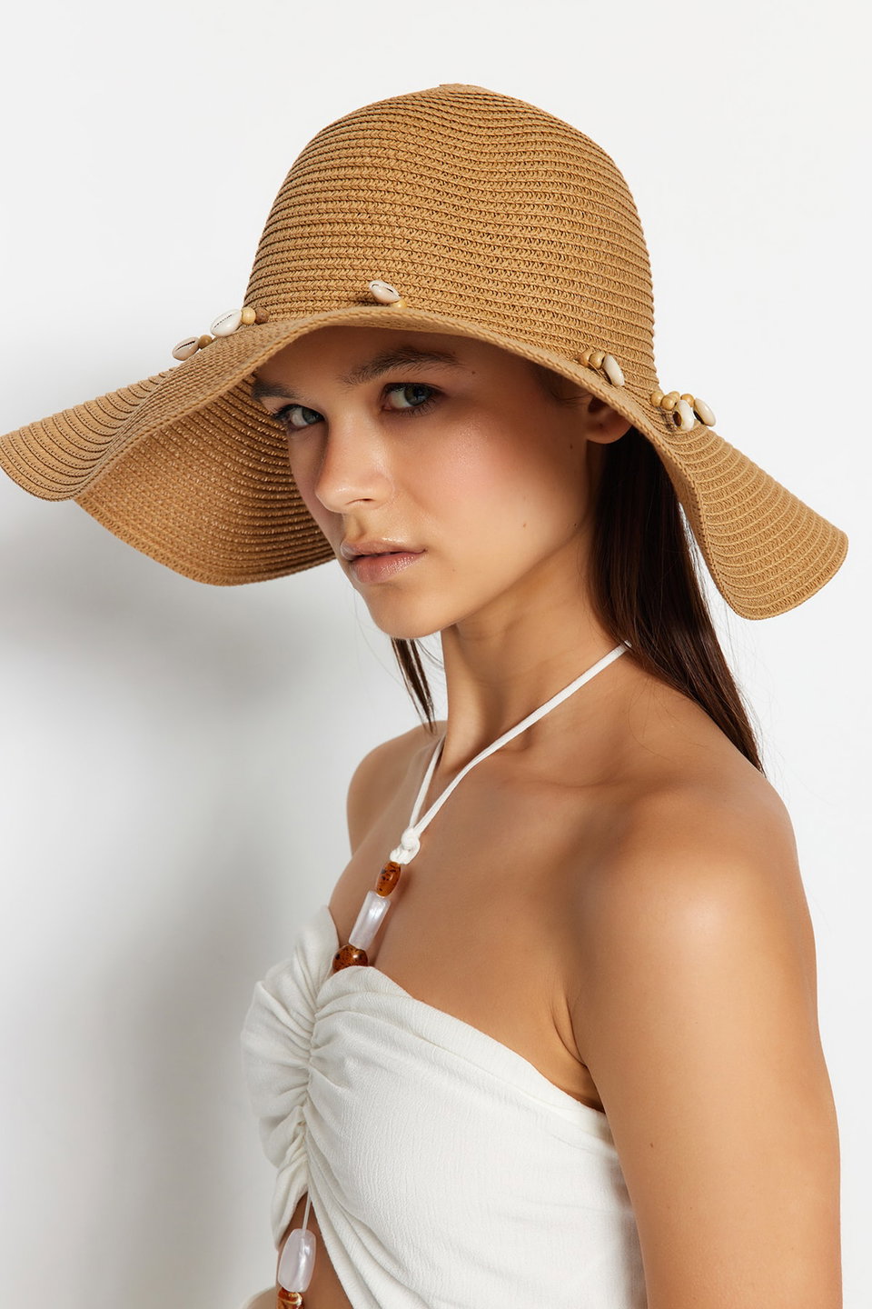 Camel Shell Detail Straw Hat for Women TWOSS23SP00011