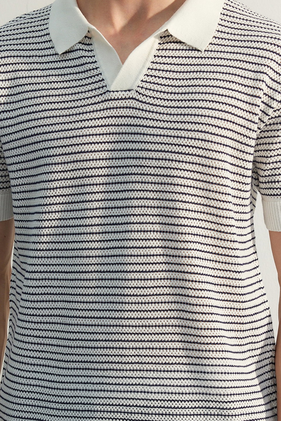 Limited Edition Relaxed Short Sleeve Polo Neck Knitwear T-shirt TMNSS23PO00026