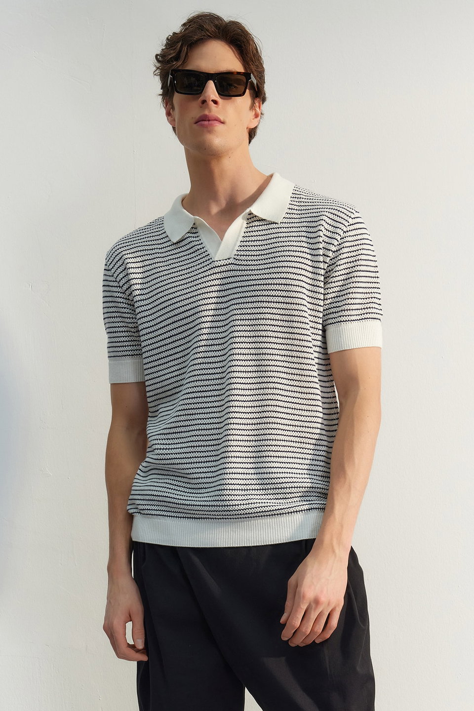 Limited Edition Relaxed Short Sleeve Polo Neck Knitwear T-shirt TMNSS23PO00026