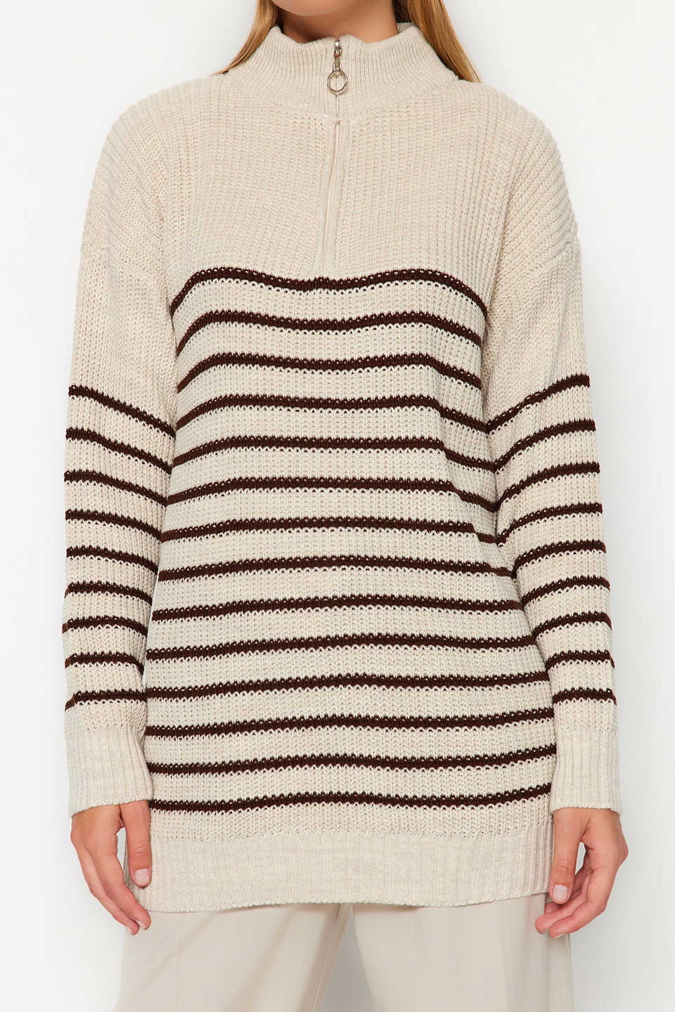 Striped Zipper Detailed Knitwear Sweater TCTAW24AK00063
