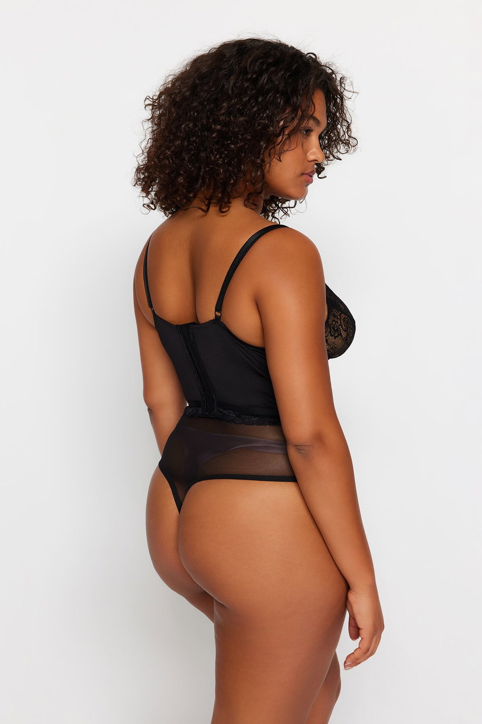 Lace Detailed Stretchy Knitted Bustier-Panty Lingerie Sets Tbbss23Dg00000