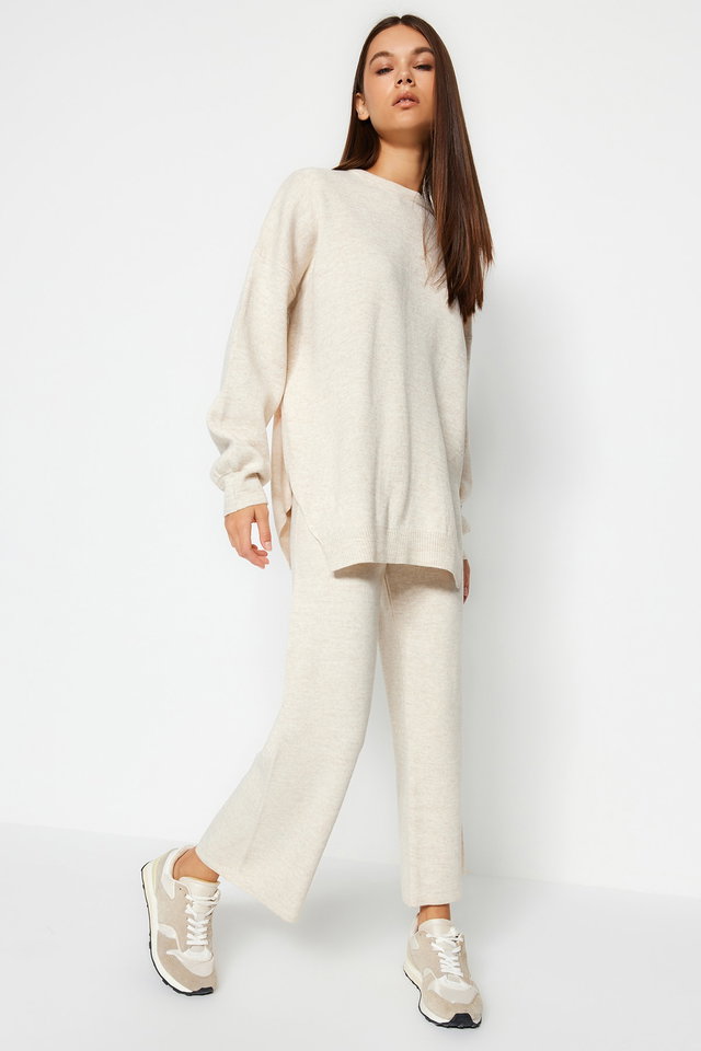 Beige - Khaki Wide Fit Balloon Sleeve Knitwear Two Piece Set TWOAW24AU00067