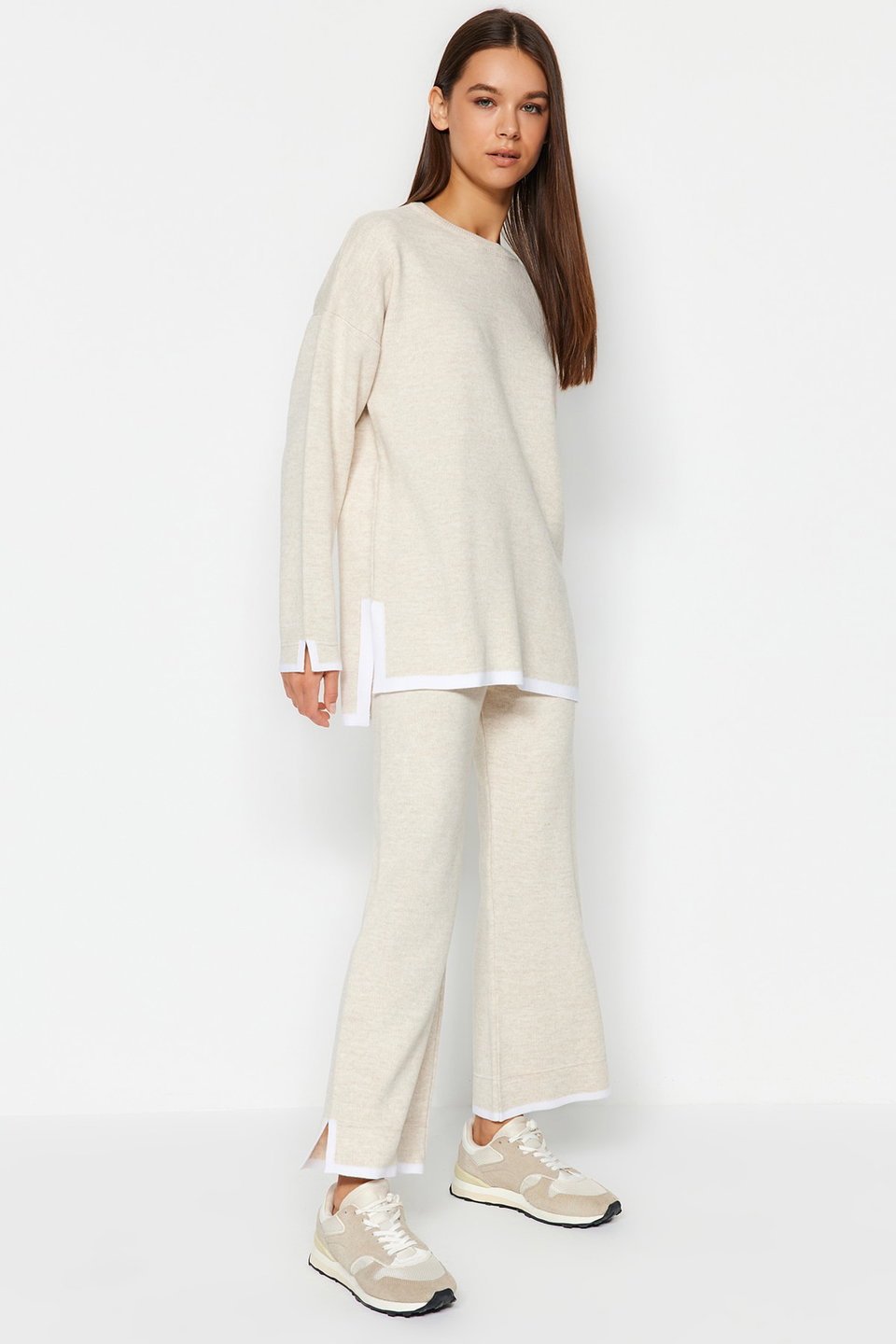 Wide Fit Contrast Color Knitwear Two Piece Set TWOAW24AU00062