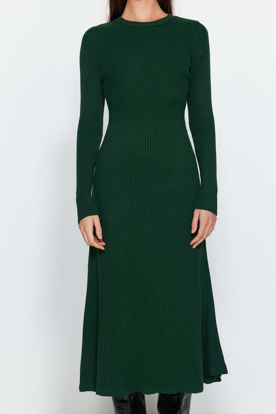 Midi Knitwear Crew Neck Dress TWOAW21EL0422