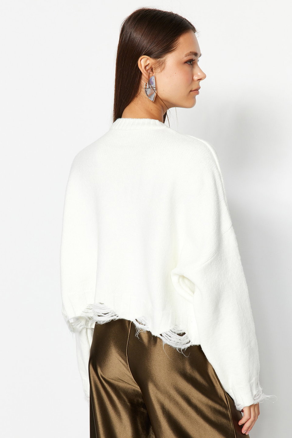 Crop Wide Pattern Soft Textured Draped Detail Knitwear Sweater TWOAW24KZ00319