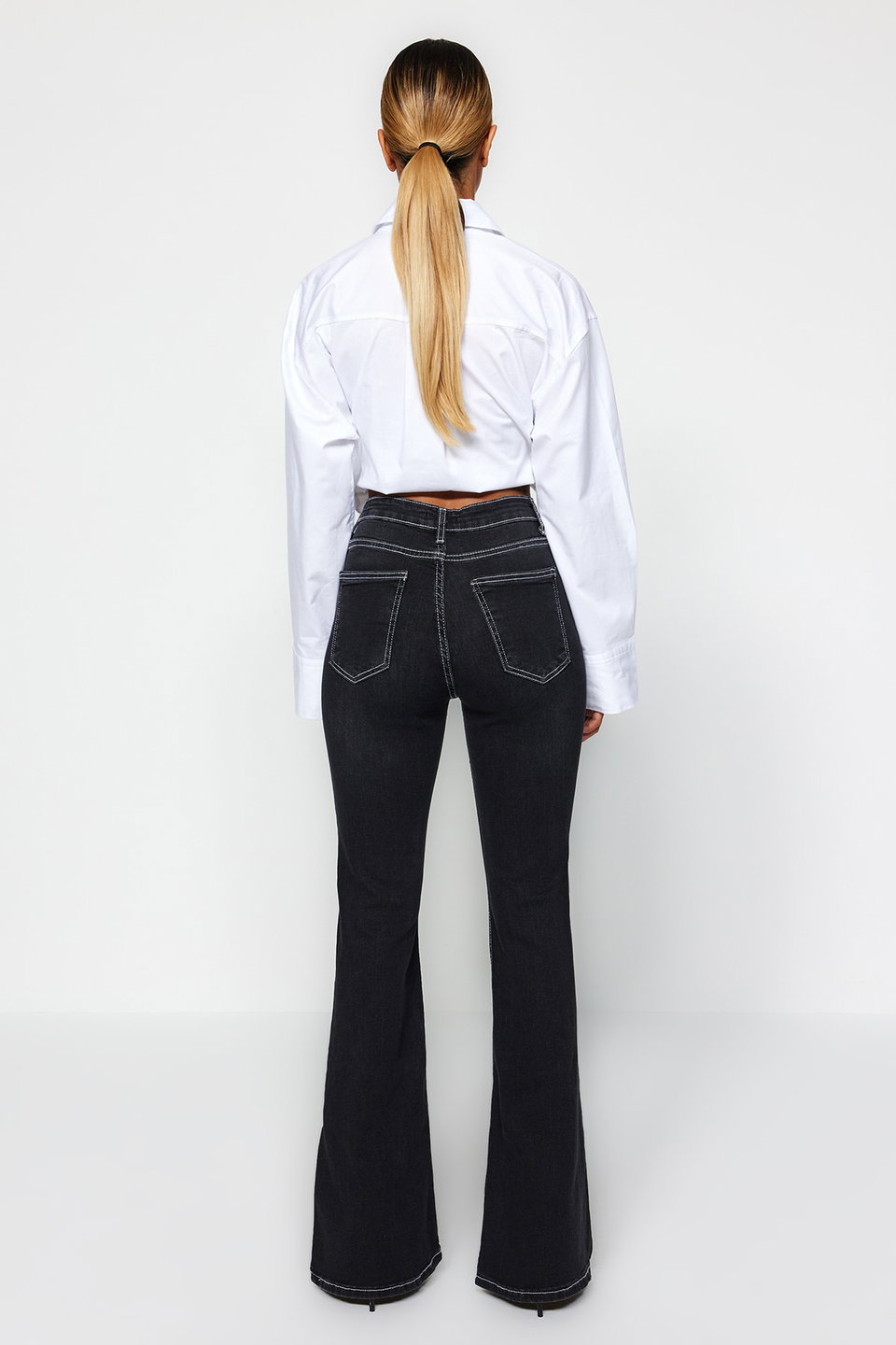 contrast stitched high waist comfort/flexible flare jeans twoss22je0460