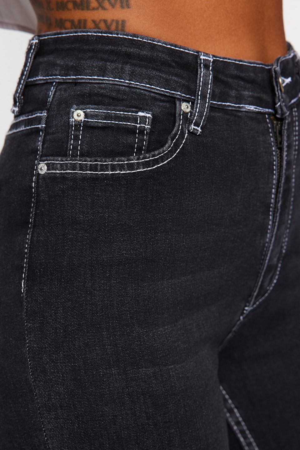 contrast stitched high waist comfort/flexible flare jeans twoss22je0460