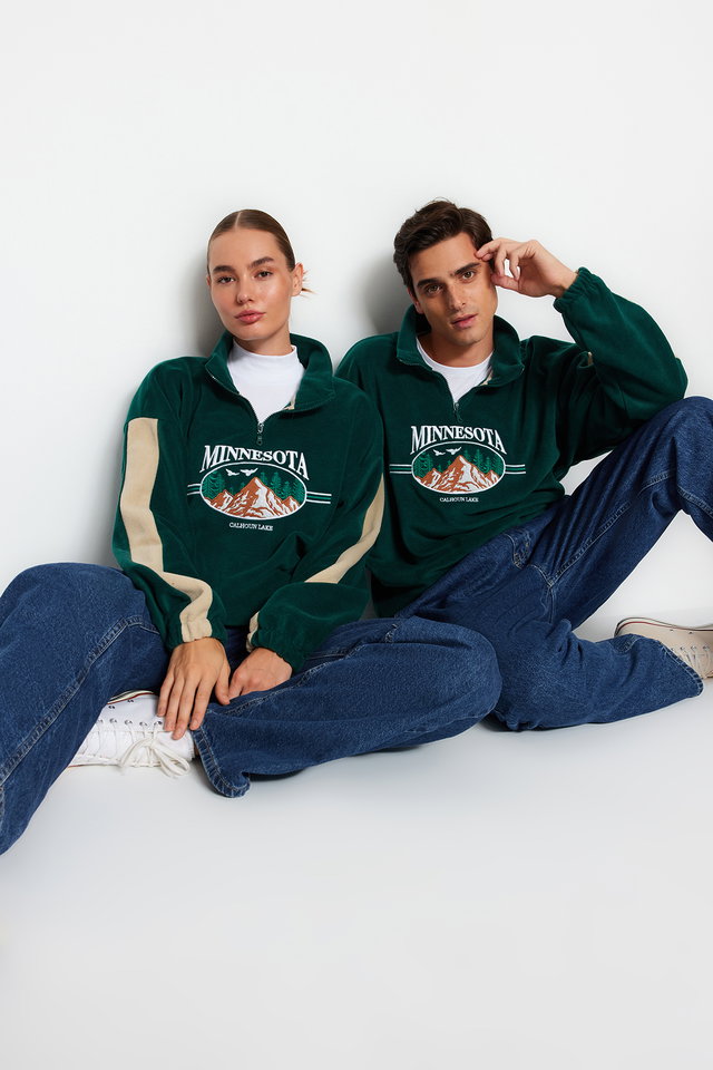 Emerald - Brown unisex oversize/wide cut stand-up collar anti-pilling fleece sweatshirt tmnaw24sw00034